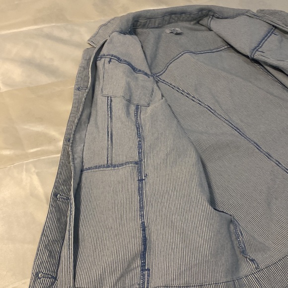 XL Stretch Denim Jacket. - Picture 9 of 10